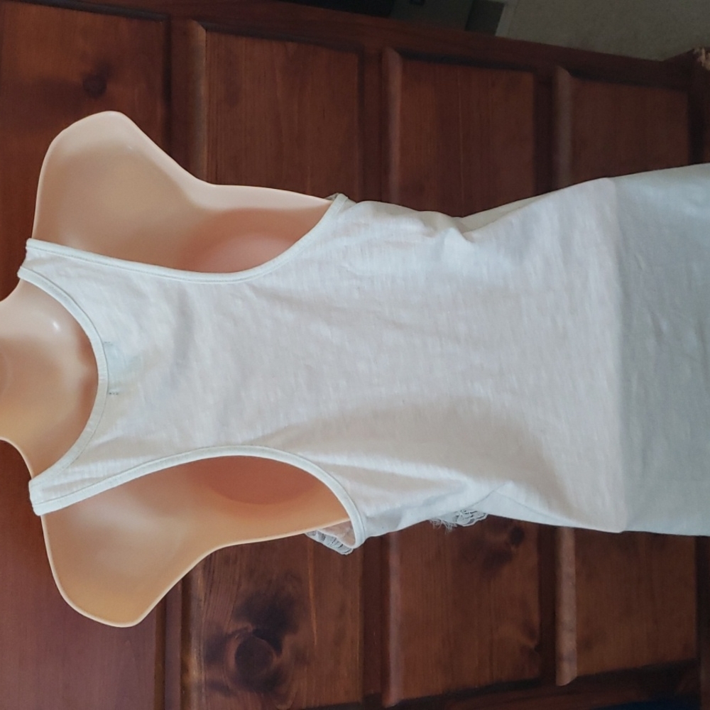 UK2LA WHITE RUFFLE TOP - Picture 4 of 8